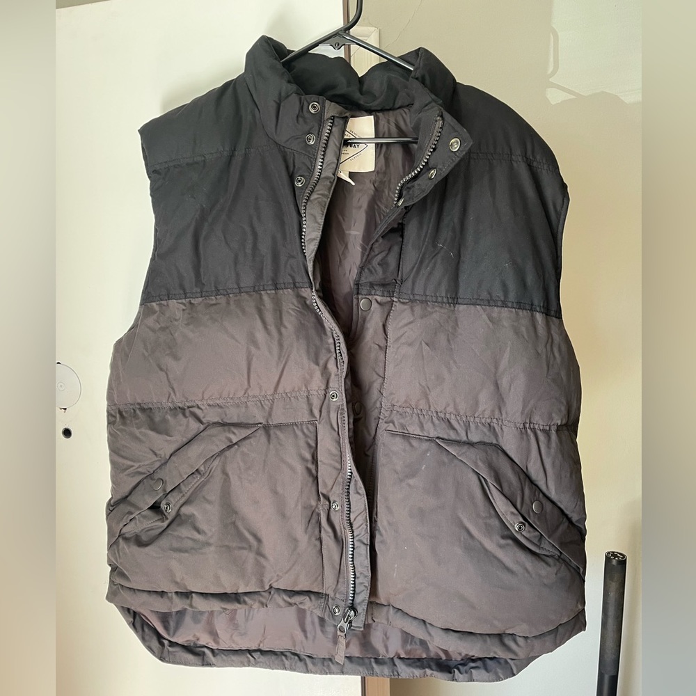 St. John’s bay puffy vest men